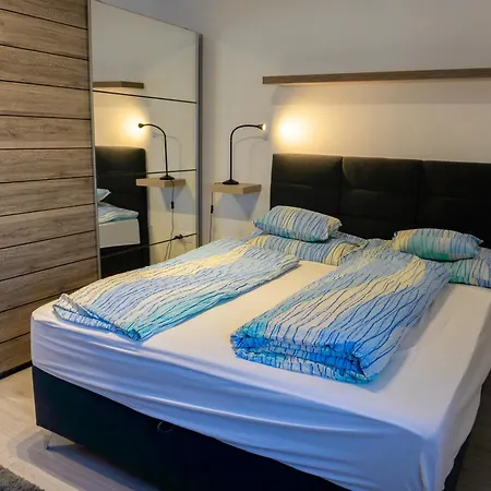 Apartman Redzsi *