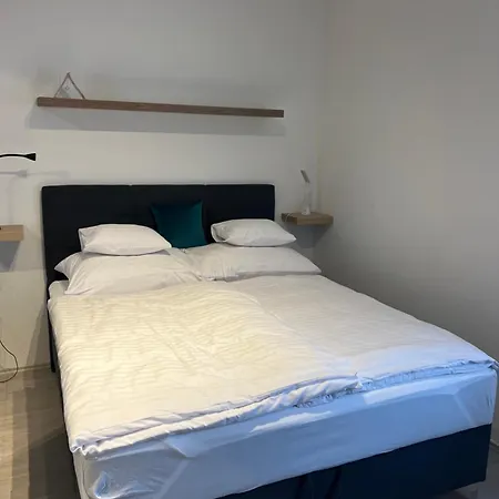 Redzsi Apartman