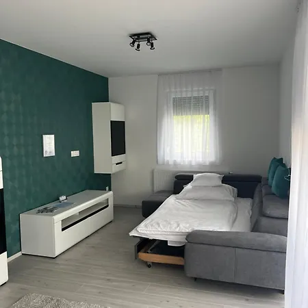 Appartement Redzsi *
